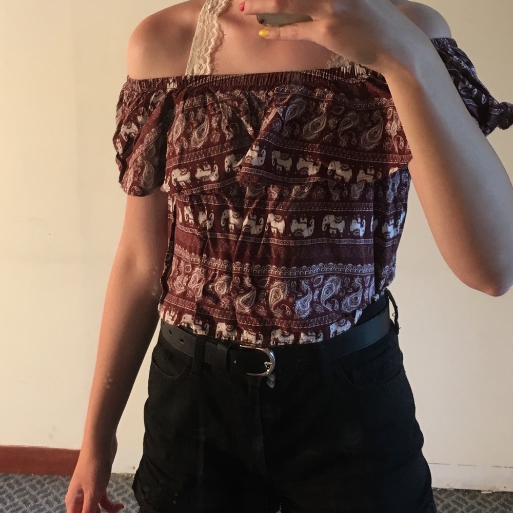 Off The Shoulder Elephant Print Top